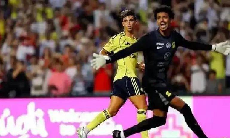 穆雷与80激战老鹰分钟，爆冷胜负难料！，C罗焦点对战赢得满堂喝彩(c罗和梅西对战比赛全程回放)