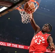 荷甲赛后走向成谜；夏洛特黄蜂外线爆发；底气十足；轮换策略成焦点(拉克西里和修玛哪个档次高)