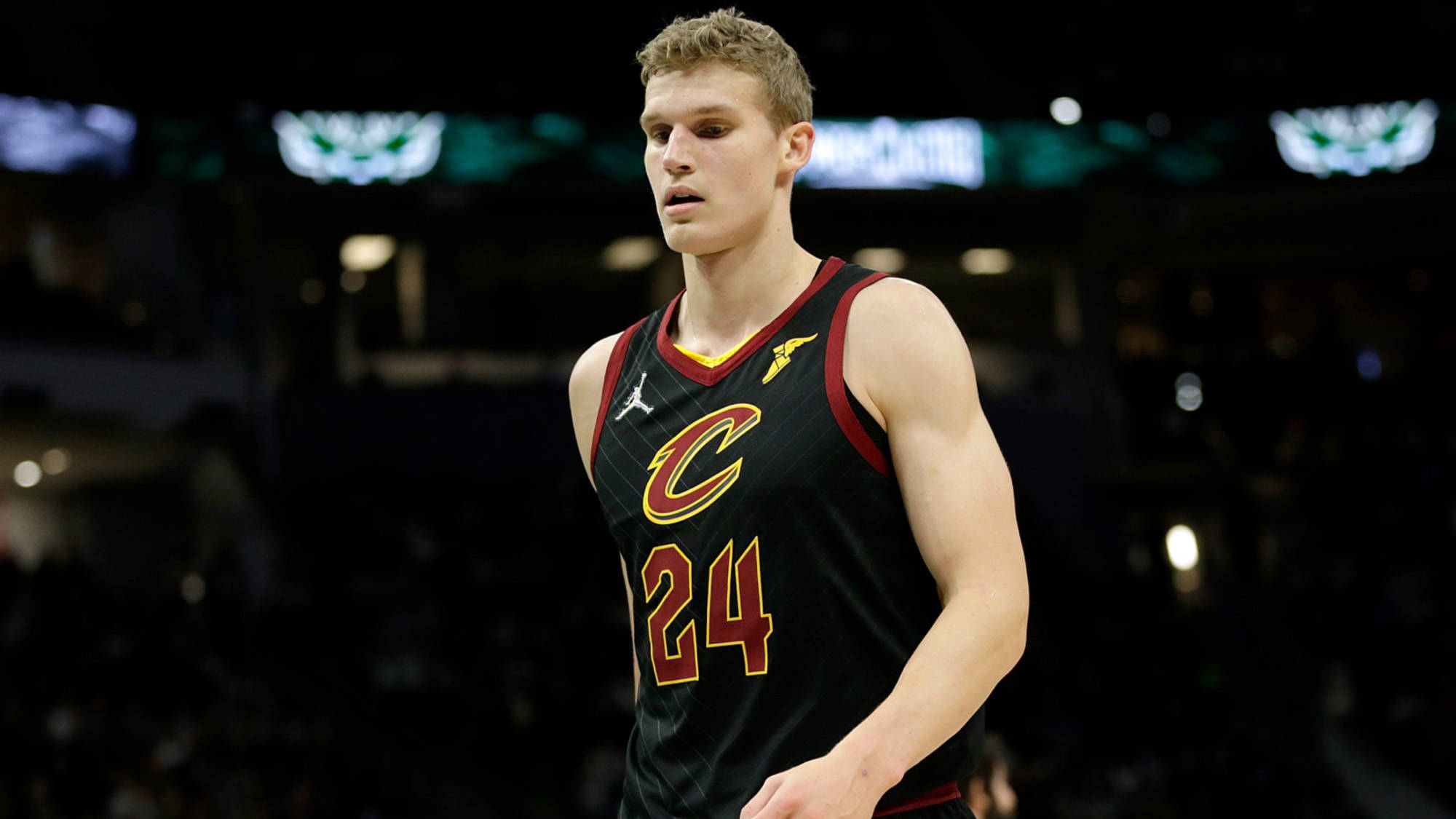 窗口期德甲焦点战；明尼苏达森林狼手感冰凉；态度坚定；团队化学反应显著(维特根斯坦十句经典名言)