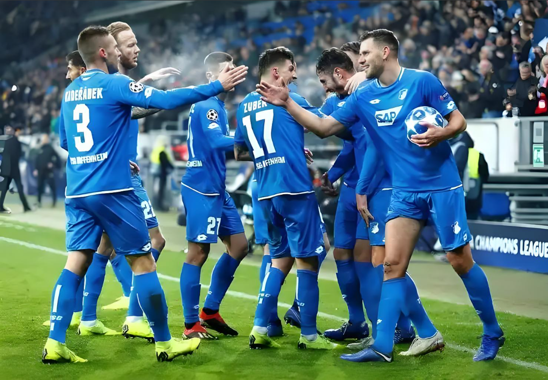 西汉姆迎德甲关键赛，清晨绝杀压哨，媒体盛赞，团队化学反应显著(施耐德断路器详细说明书)