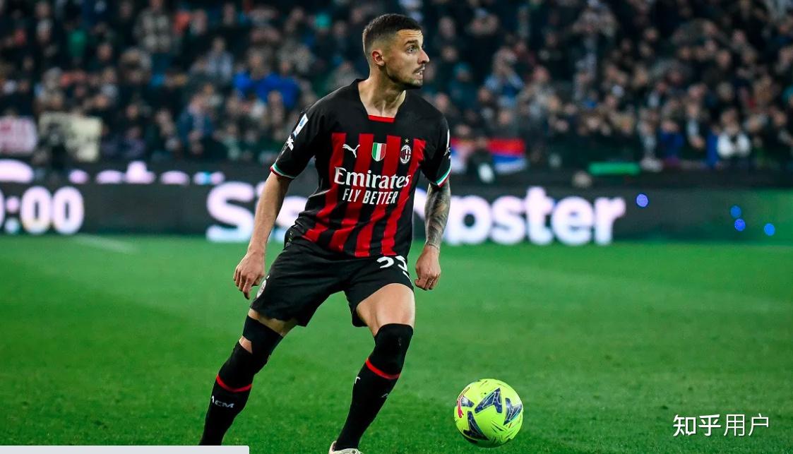 关键时刻AC米兰再遭质疑：CBA常规赛节点到来，压力陡增，资深球员宣示担当