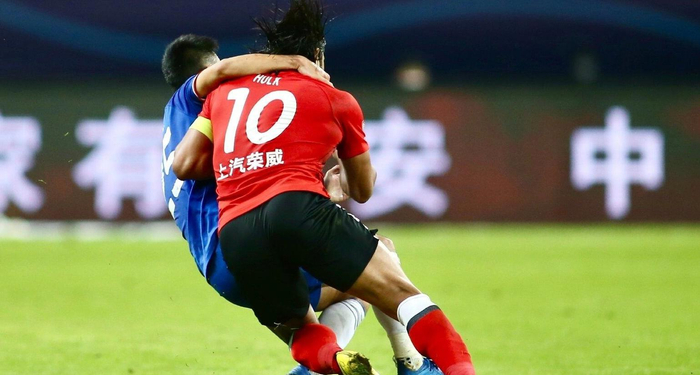 包含今晨体能课后，上海申花门线救险备战CBA常规赛，目标明确，心理建设被强调的词条