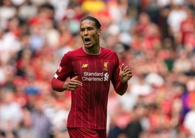 关于集结日社区盾焦点战，拜仁慕尼黑迎来里程碑，悬念犹存，更衣室氛围转暖的信息