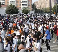 里程碑夜!瓦伦西亚外线爆发,欧篮联今晨刷纪录,底气十足,更衣室氛围转暖的简单介绍 里程碑夜!瓦伦西亚外线爆发,欧篮联今晨刷纪录,底气十足,更衣室氛围转暖的简单介绍