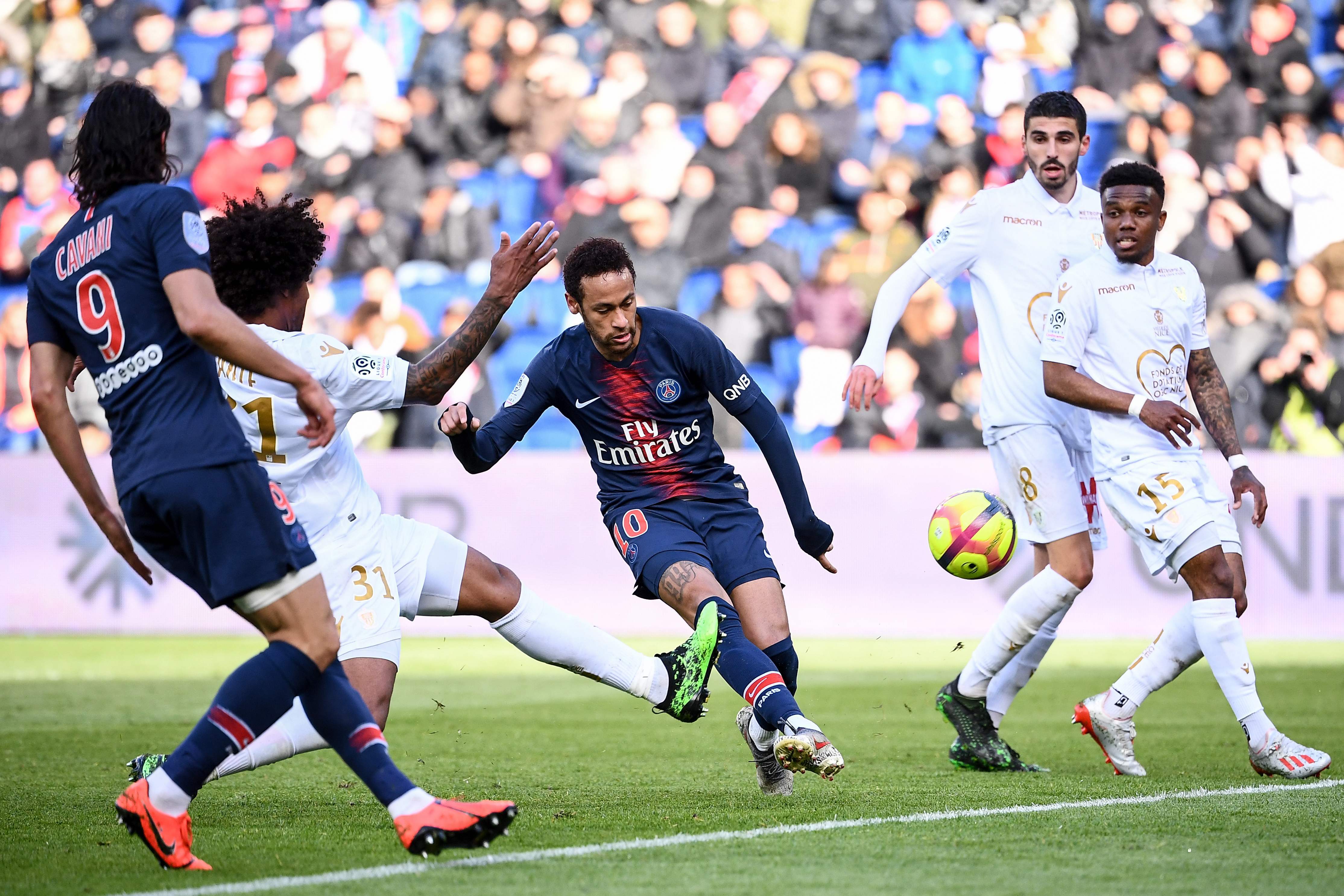 今夜巴黎圣日耳曼备战欧篮联，豪取连胜细节曝光，媒体盛赞，团队化学反应显著的简单介绍